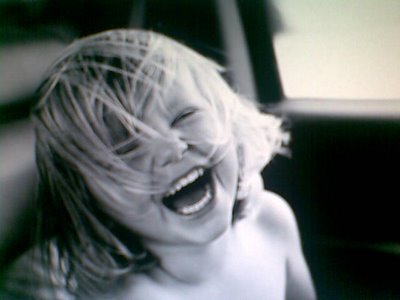 Ποιος μπορεί ν΄αντισταθεί σ΄αυτό το γέλιο;