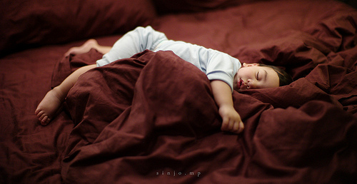 Παιδί που κοιμάται από τον sinjoop, flickr